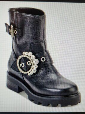 Karl Lagerfeld Black Tumbled Leather " Marceau" Boots. NIB. Size 5.5